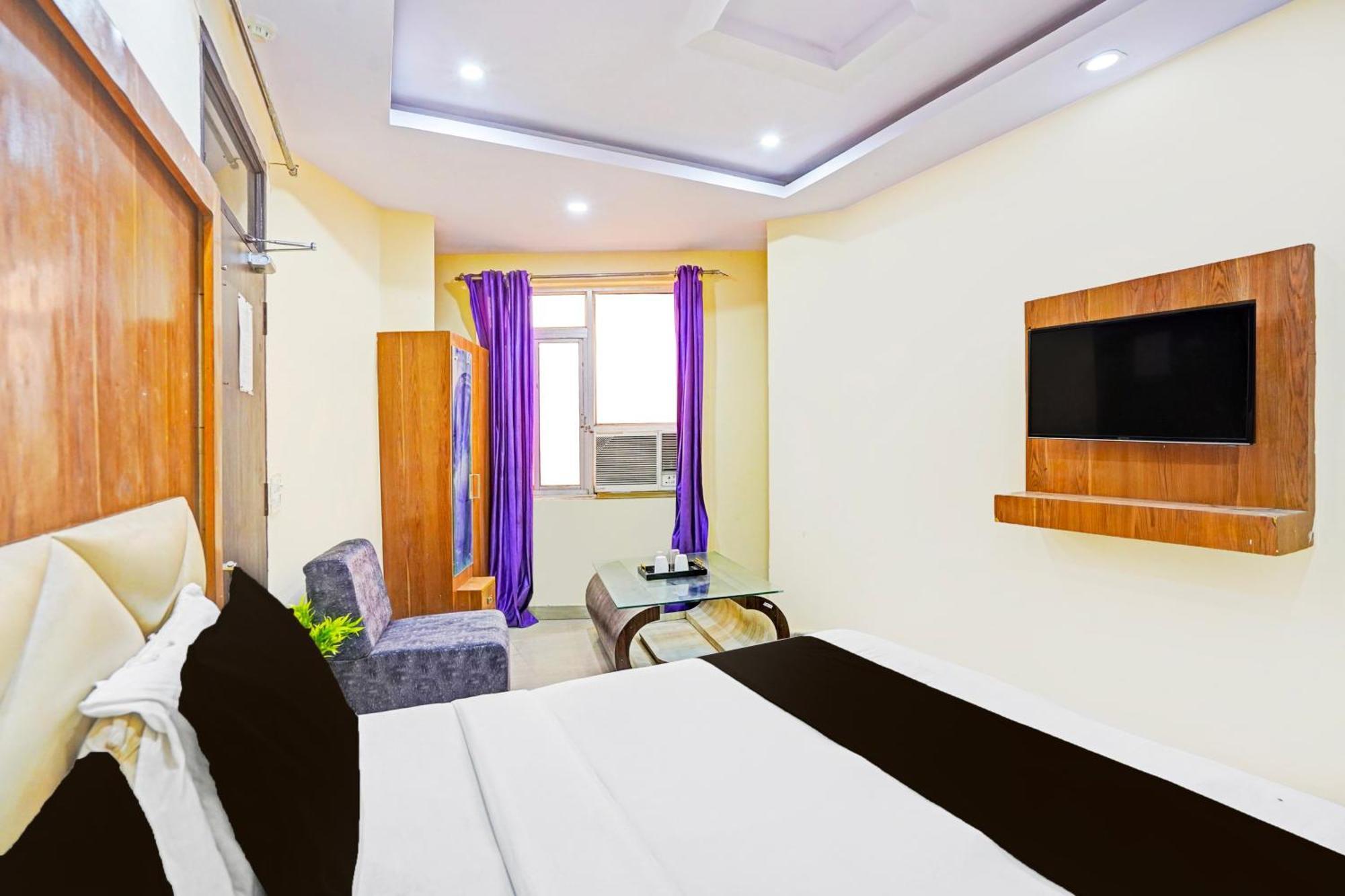 Super Hotel O Charbagh Formerly Khalsa Inn 러크나우 외부 사진