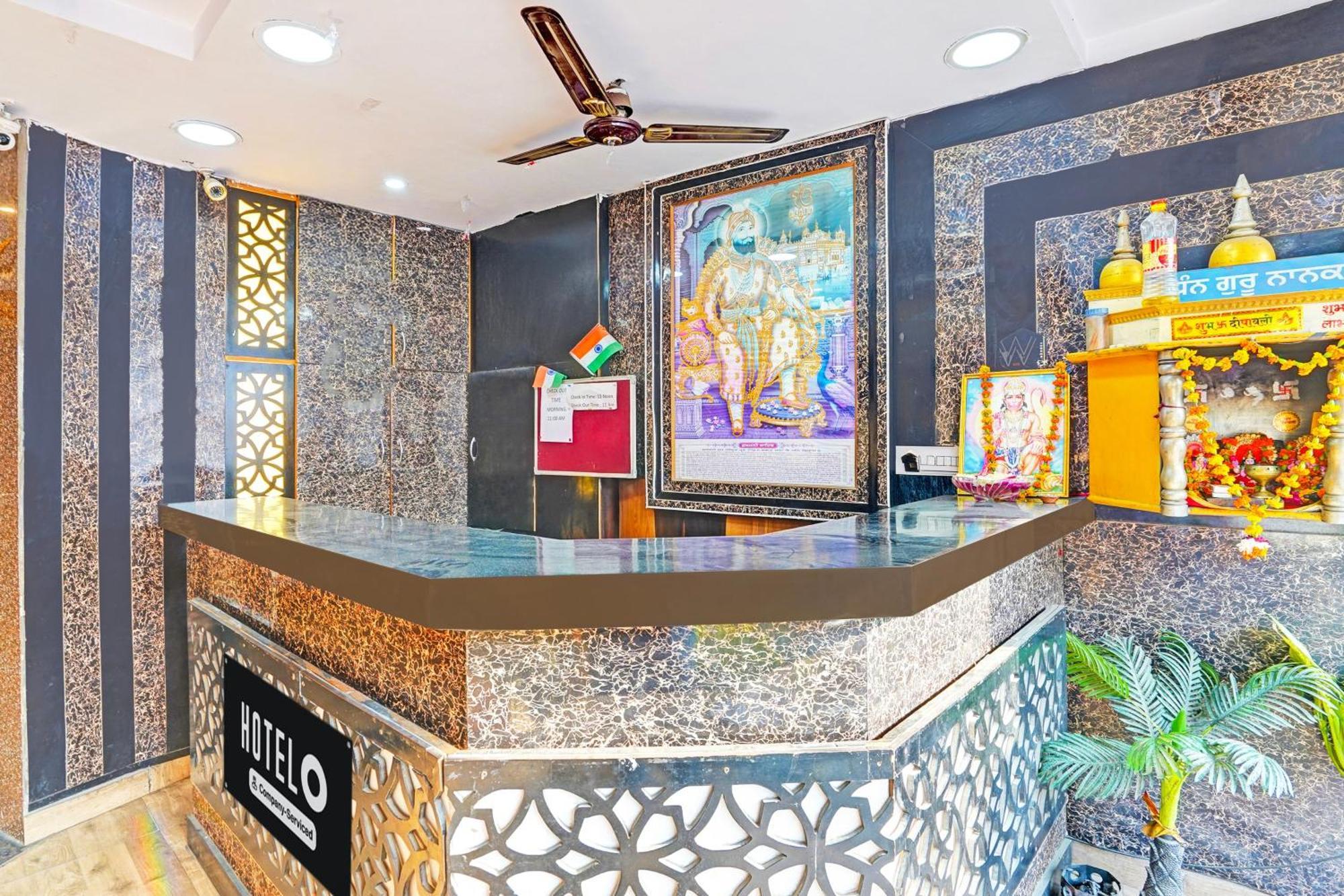 Super Hotel O Charbagh Formerly Khalsa Inn 러크나우 외부 사진