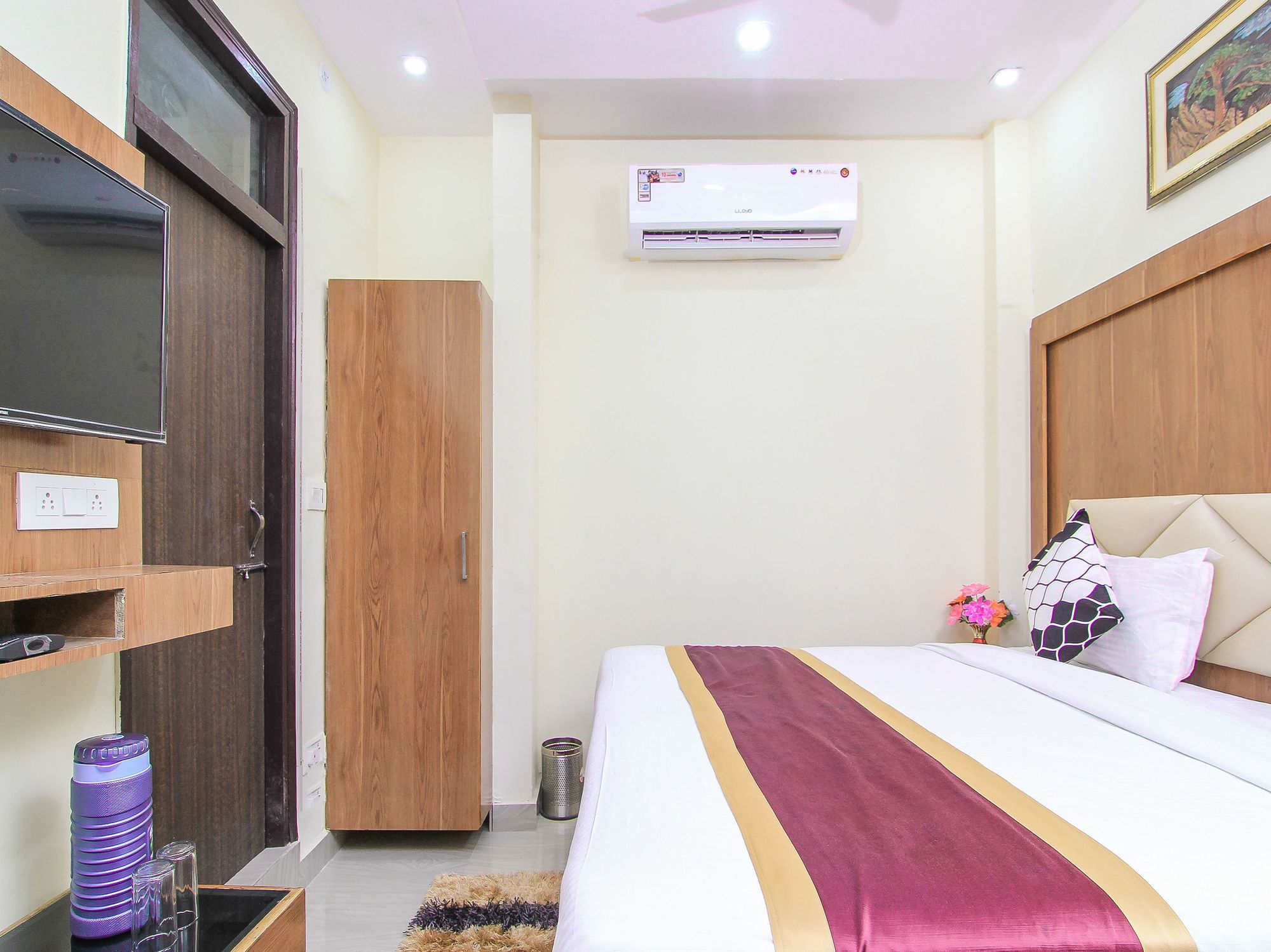 Super Hotel O Charbagh Formerly Khalsa Inn 러크나우 외부 사진